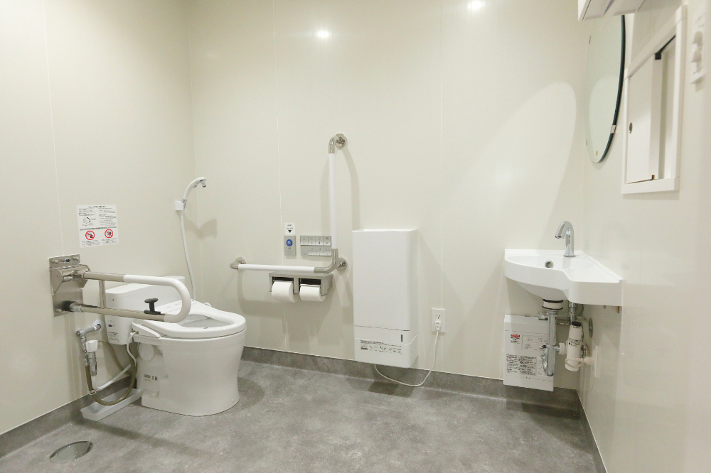 トイレ（バリアフリー）
