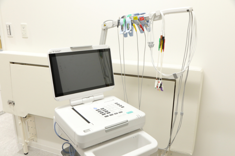 心電図検査装置